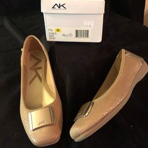 Anne Klein Sport Udaya taupe flats